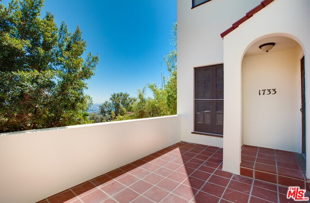 Building Photo - 1733 N Crescent Heights Blvd