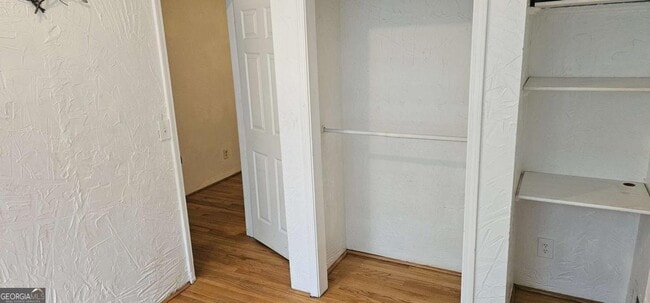 Building Photo - 1032 Standard Dr NE