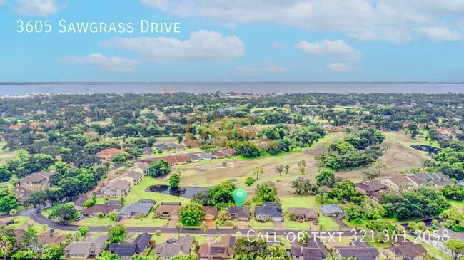 Building Photo - 3605 Sawgrass Dr