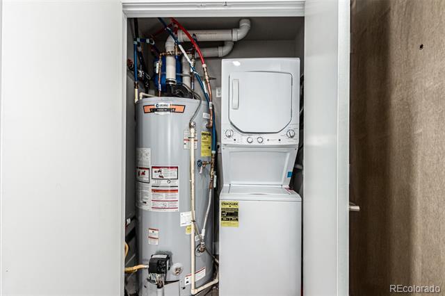 Building Photo - 2374 S University Blvd