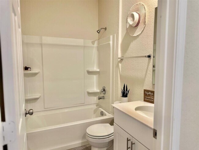 Building Photo - 3111 Red Columbine