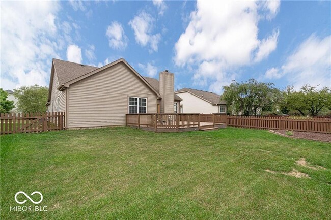 Building Photo - 10272 Lakeland Dr