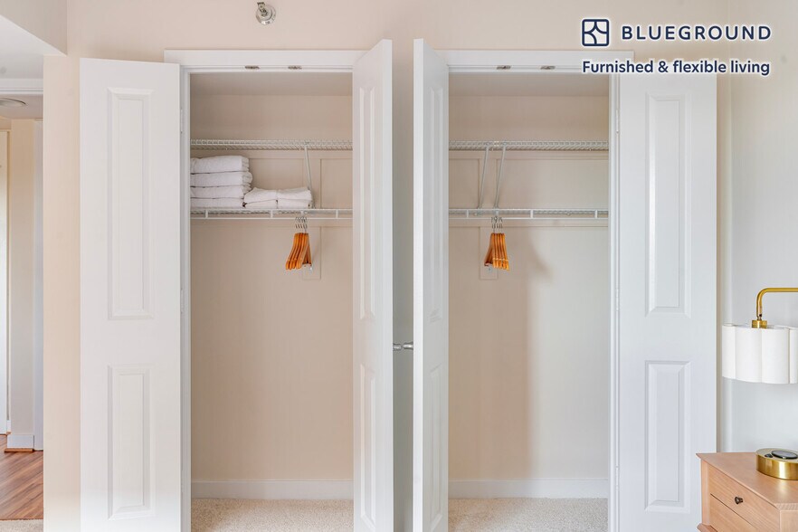 Building Photo - 2500 Clarendon Blvd