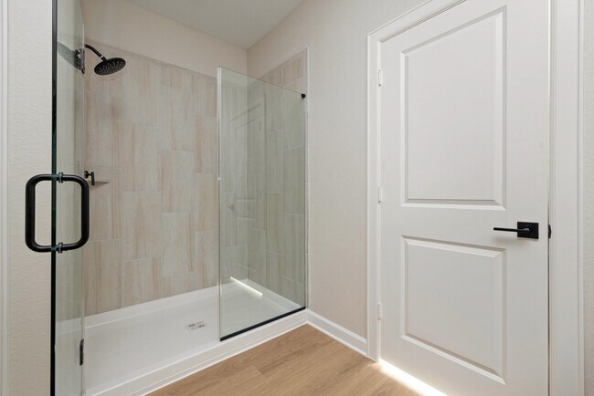 Building Photo - 13920 Starboard Reach Dr