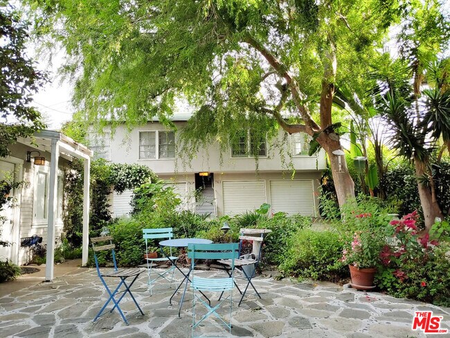 Building Photo - 7925 Norton Ave