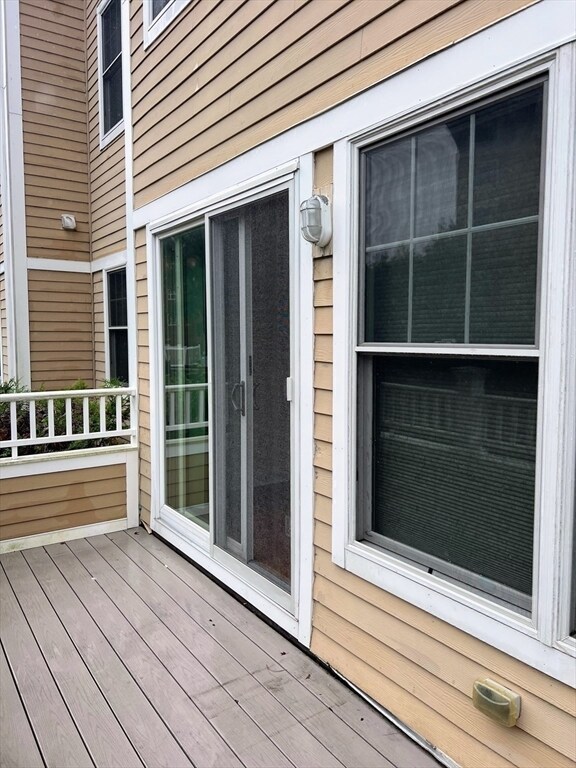 Building Photo - 11 Cheriton Rd