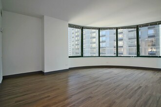 Building Photo - 413 E Ohio St