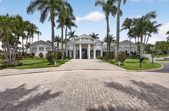 Building Photo - 1204 Oakwater Dr