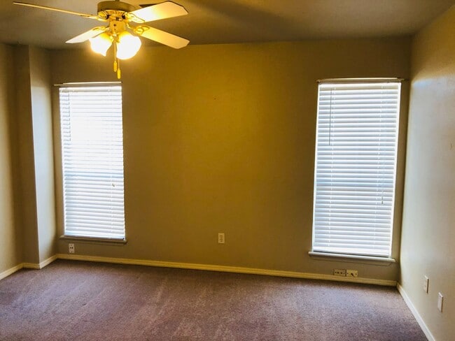 Building Photo - 3 bedrooms, 2 1/2 baths and a 2 car garage...