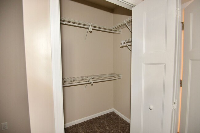 Building Photo - First Floor Condo off Shore Drive