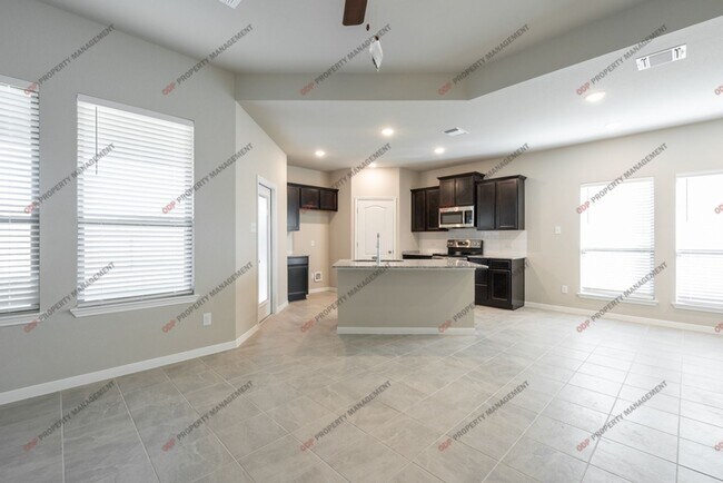 Building Photo - Belton ISD-4 Bed-2 Bath-Pet Friendly-Refri...