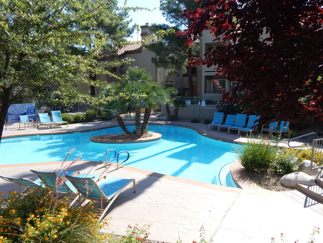 Building Photo - 3145 E Flamingo Rd