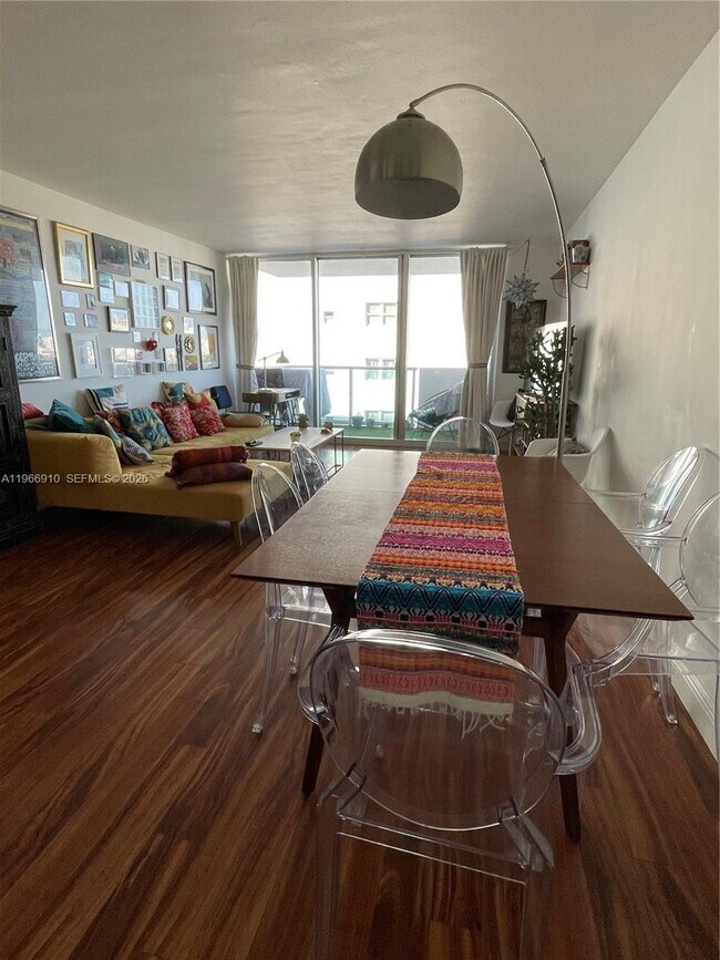 Building Photo - 1200 West Ave