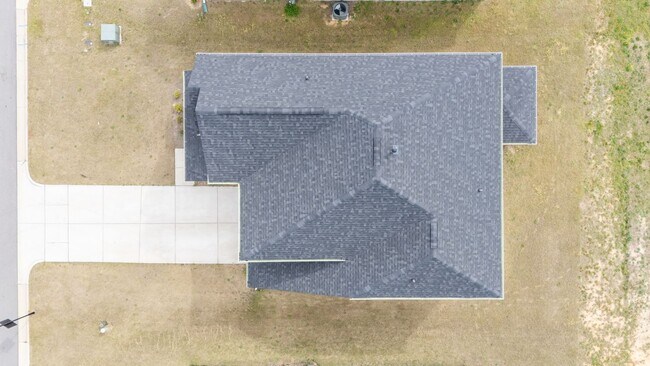 Building Photo - 629 Longstanton Ave