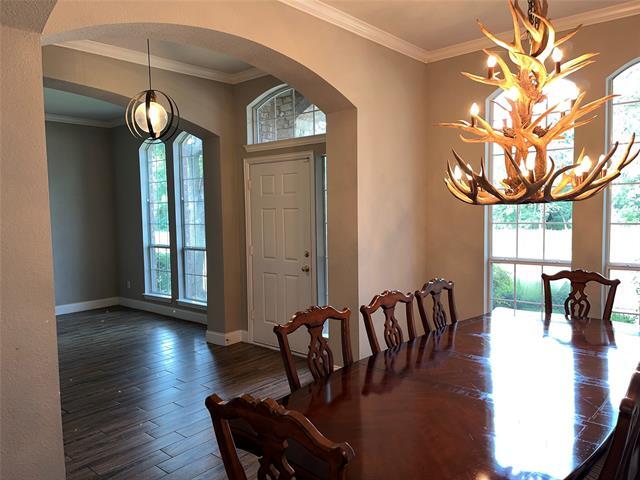 Building Photo - 1503 N Lynn Dr