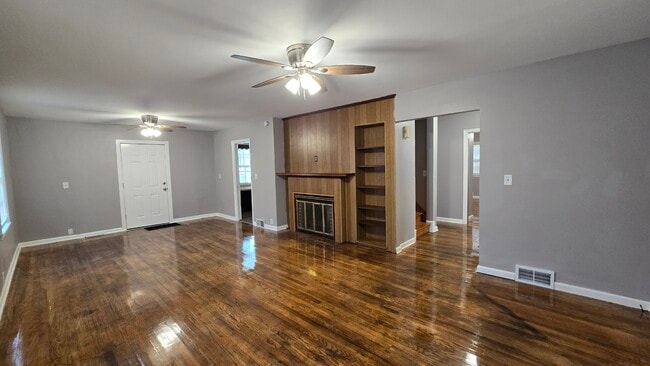 Building Photo - 3509 Clairmont St