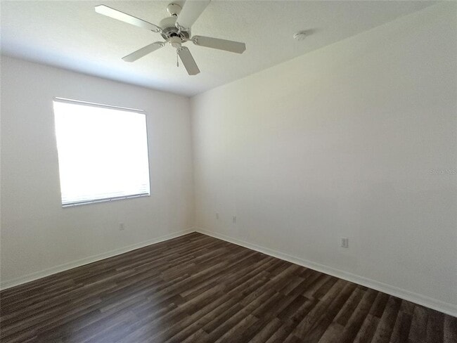 Building Photo - 219 Weymouth Dr