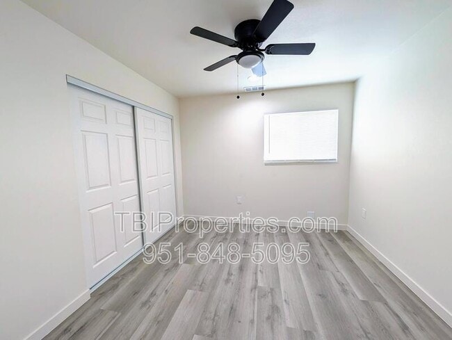 Building Photo - 1358 N Murray St