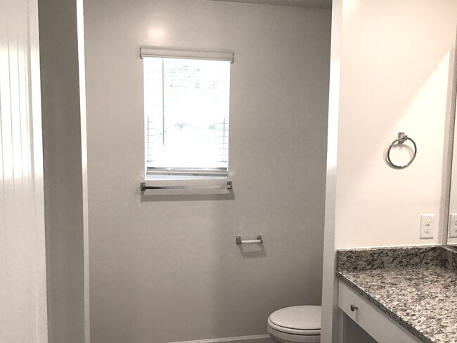 Building Photo - 999 Jt Westfield Dr