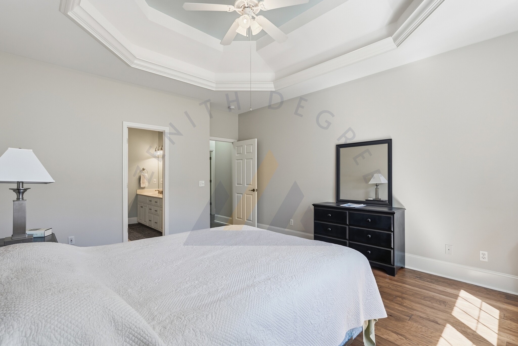 Building Photo - 245 Club Gate