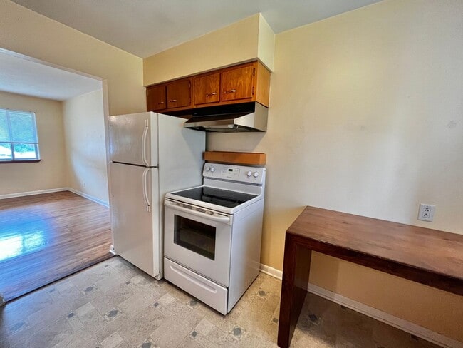 Building Photo - 2-Bedroom 1-Bathroom Duplex in West Fort Collins