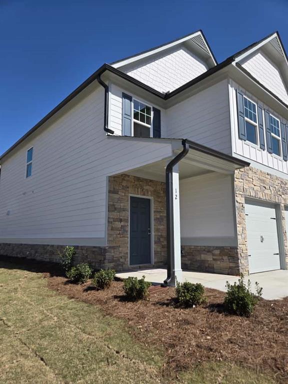 Building Photo - 12 Briarwood Dr W