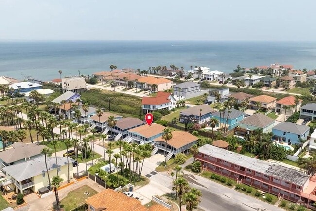 Building Photo - 19 W Gardenia St