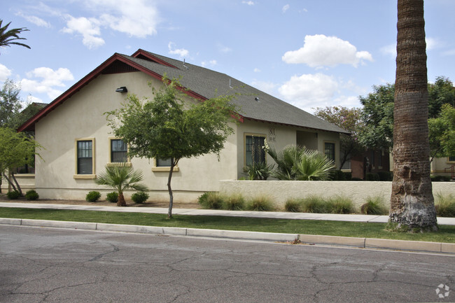 Building Photo - Roosevelt Historic District Housing