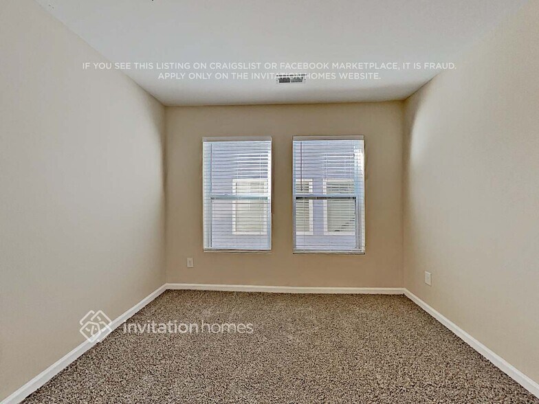 Building Photo - 19025 Park Terrace Ln