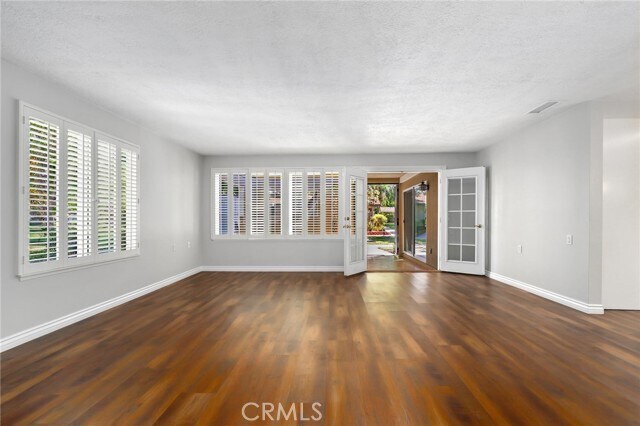 Building Photo - 651 Avenida Sevilla