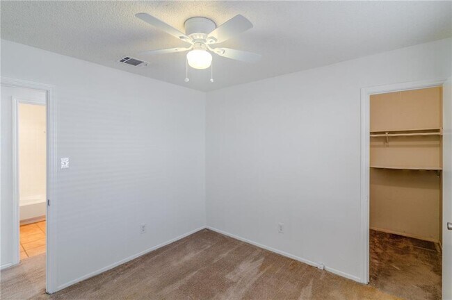 Building Photo - 11502 Ruffed Grouse Dr