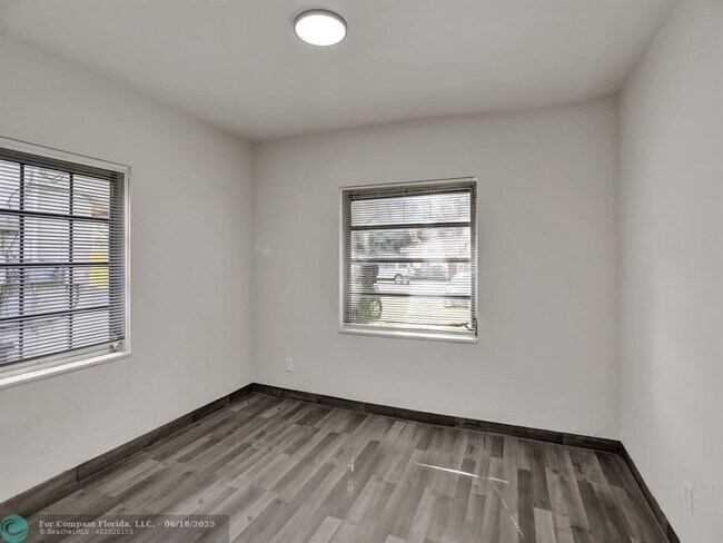 Building Photo - 535 NW 91st St
