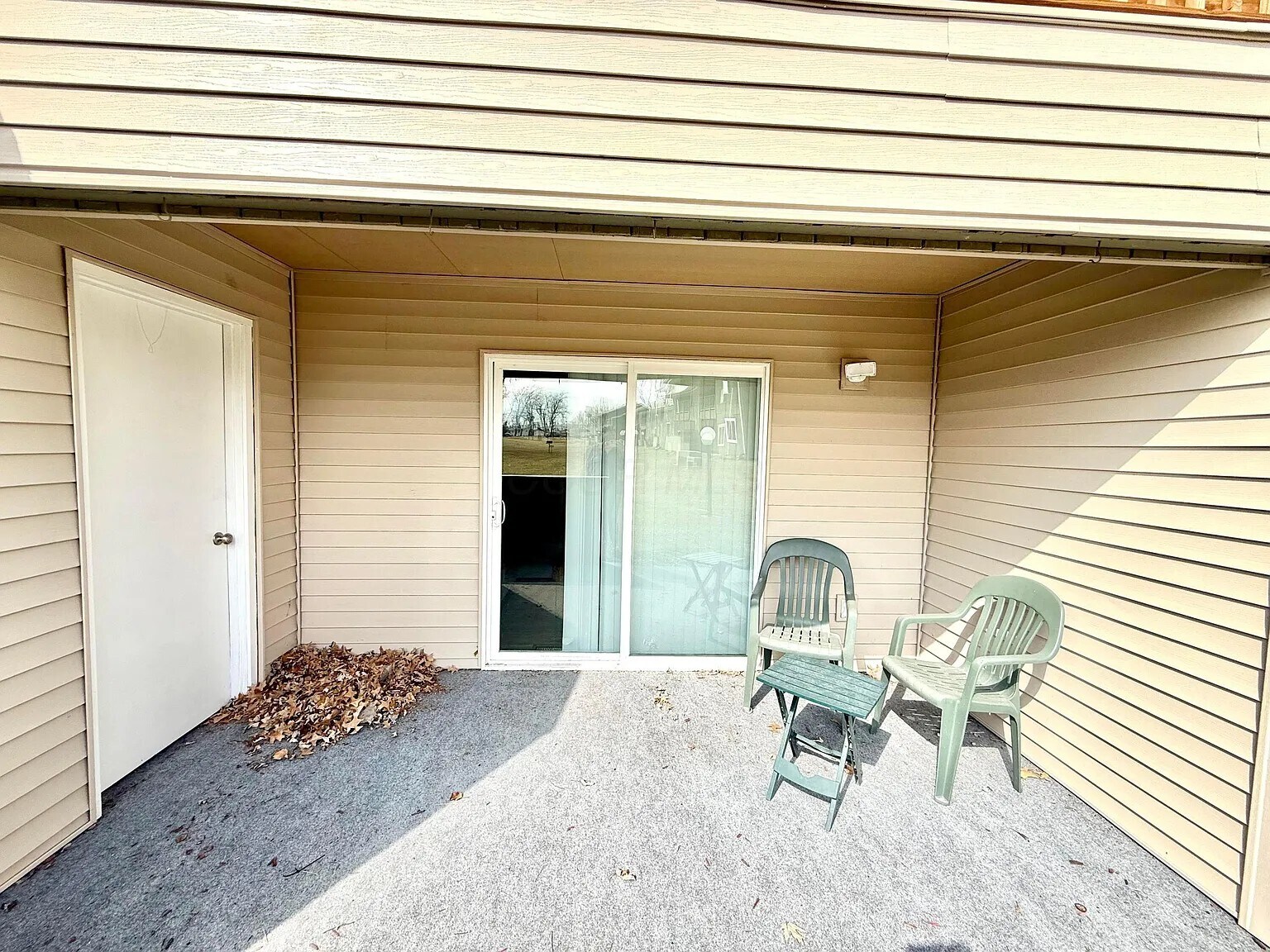 Building Photo - 2275 N Cable Rd