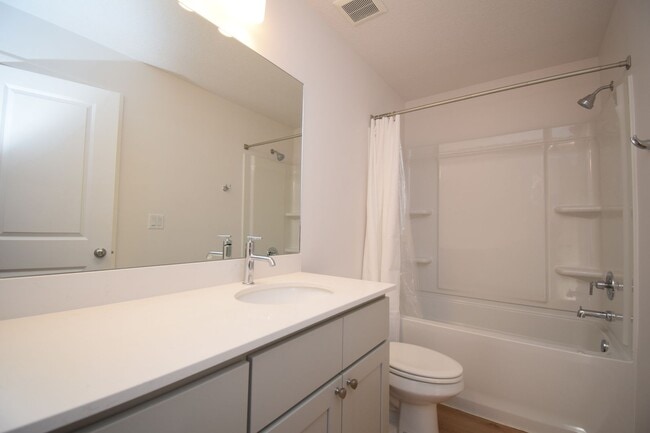 Building Photo - BRAND NEW 2 Bedroom Home in Millcreek!!