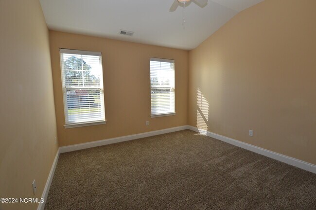 Building Photo - 1362 Old Comfort Hwy