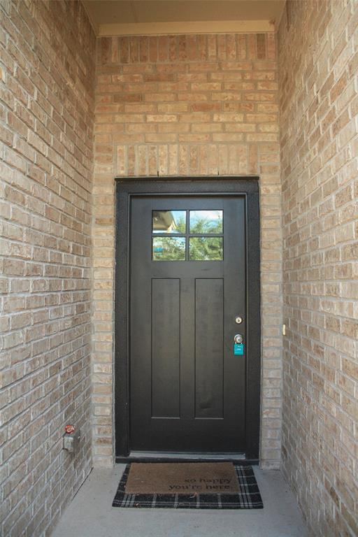 Building Photo - 2209 Bettylou Ln
