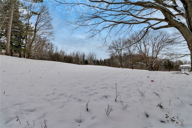 Building Photo - 2955 E Church St