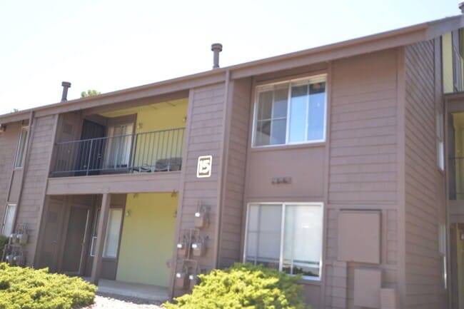 Primary Photo - University Meadows Condo For Rent