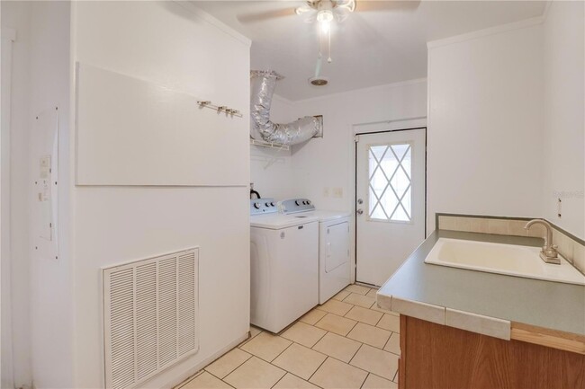 Building Photo - 12493 SE 83rd Terrace