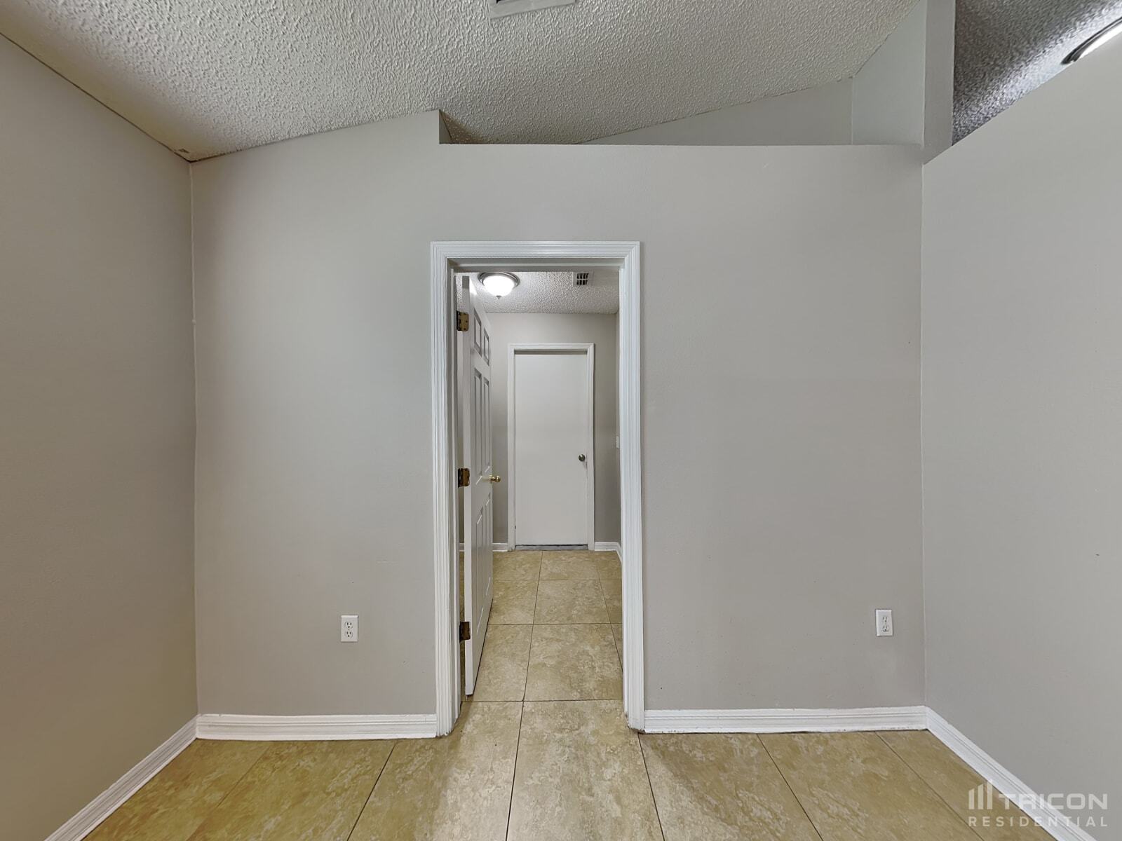 Building Photo - 4115 Woodley Creek Rd