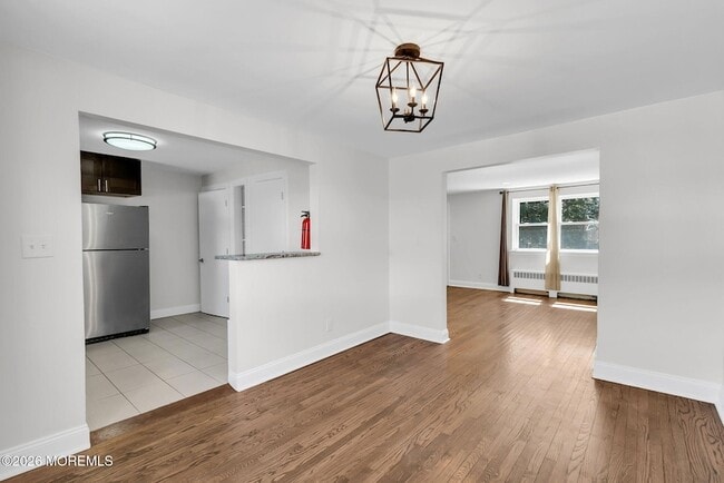 Building Photo - 119 Manor Dr