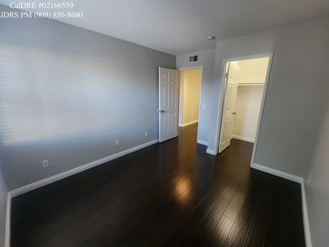 Building Photo - Price Lowered! West Covina 3 Bedroom Condo