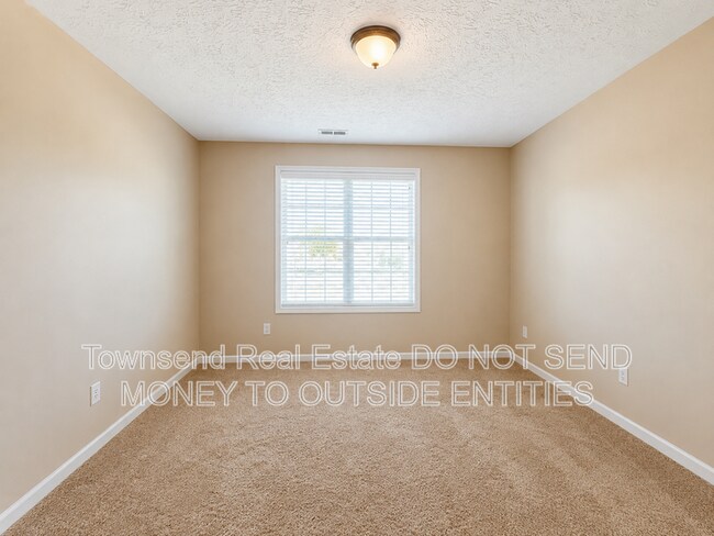 Building Photo - 4211 Cherry Hill Ln