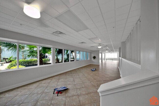 Building Photo - 769 Sundial Ct