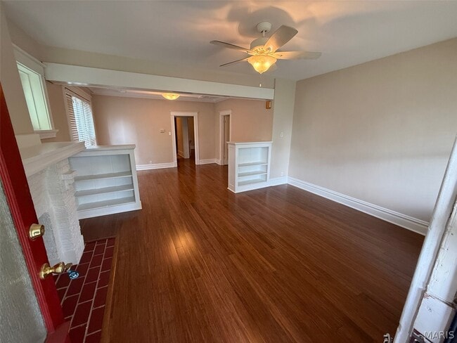 Building Photo - 6931 Garner Ave