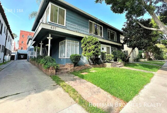 Building Photo - 637 Cloverdale Ave