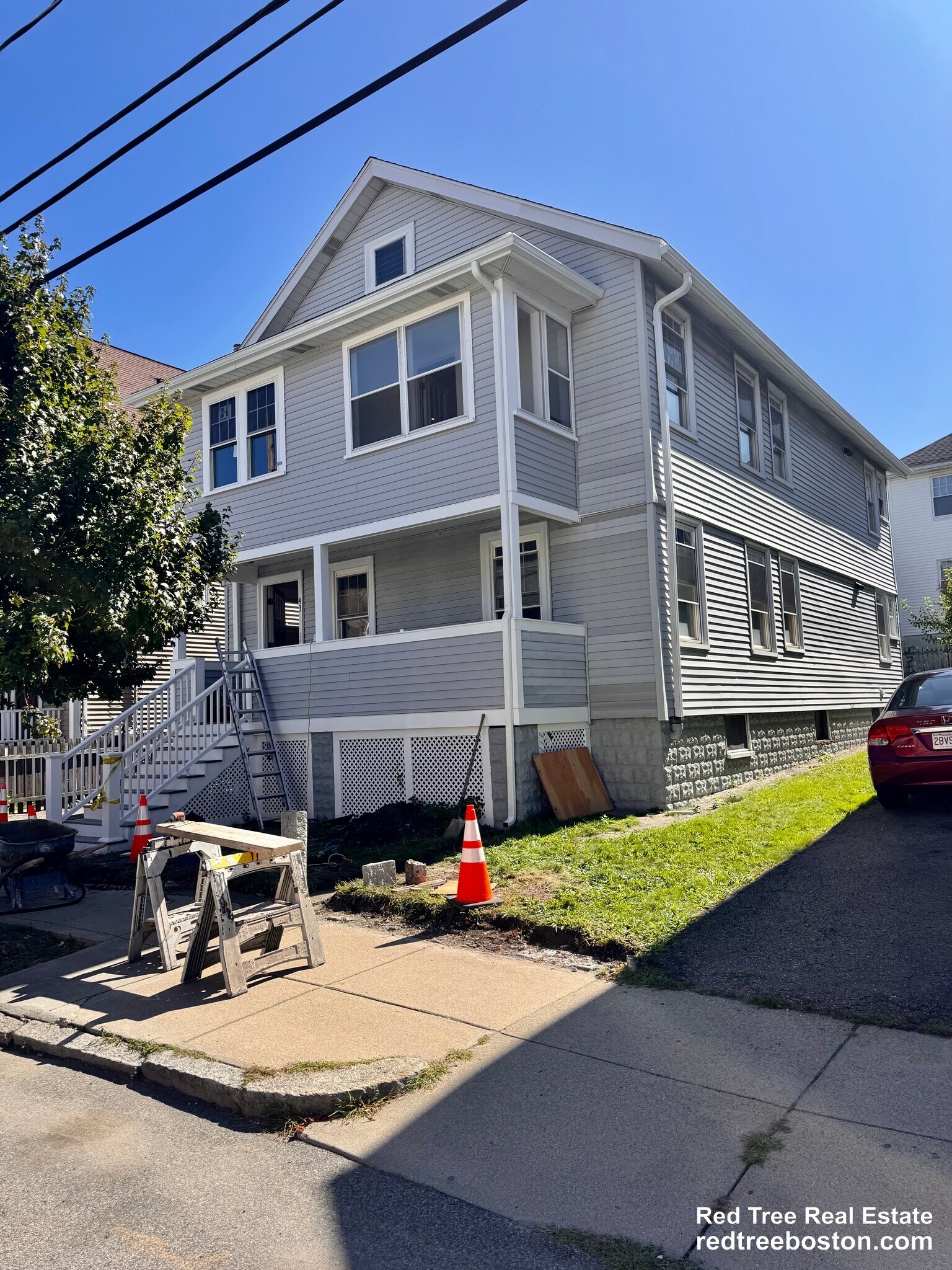 Building Photo - 43 Gardena St