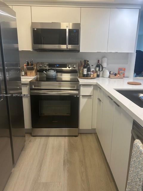 Building Photo - 3105 NE 184th St