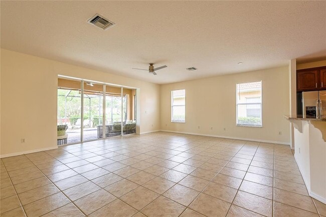 Building Photo - 18014 Java Isle Dr
