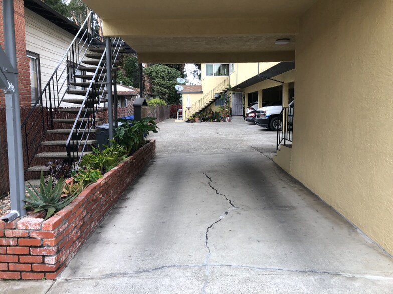 Building Photo - 240 Chumalia St